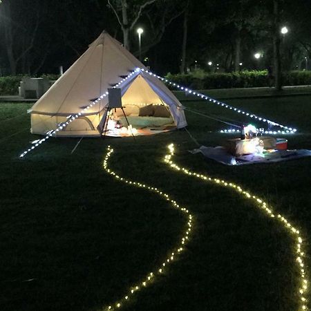 Glamping Kaki - Medium Bell Tent سنغافورة المظهر الخارجي الصورة