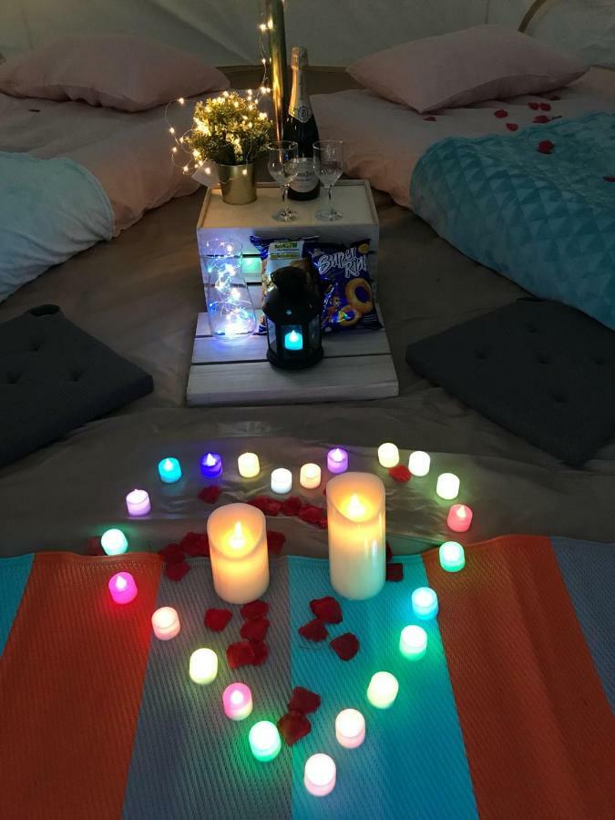 Glamping Kaki - Medium Bell Tent سنغافورة المظهر الخارجي الصورة
